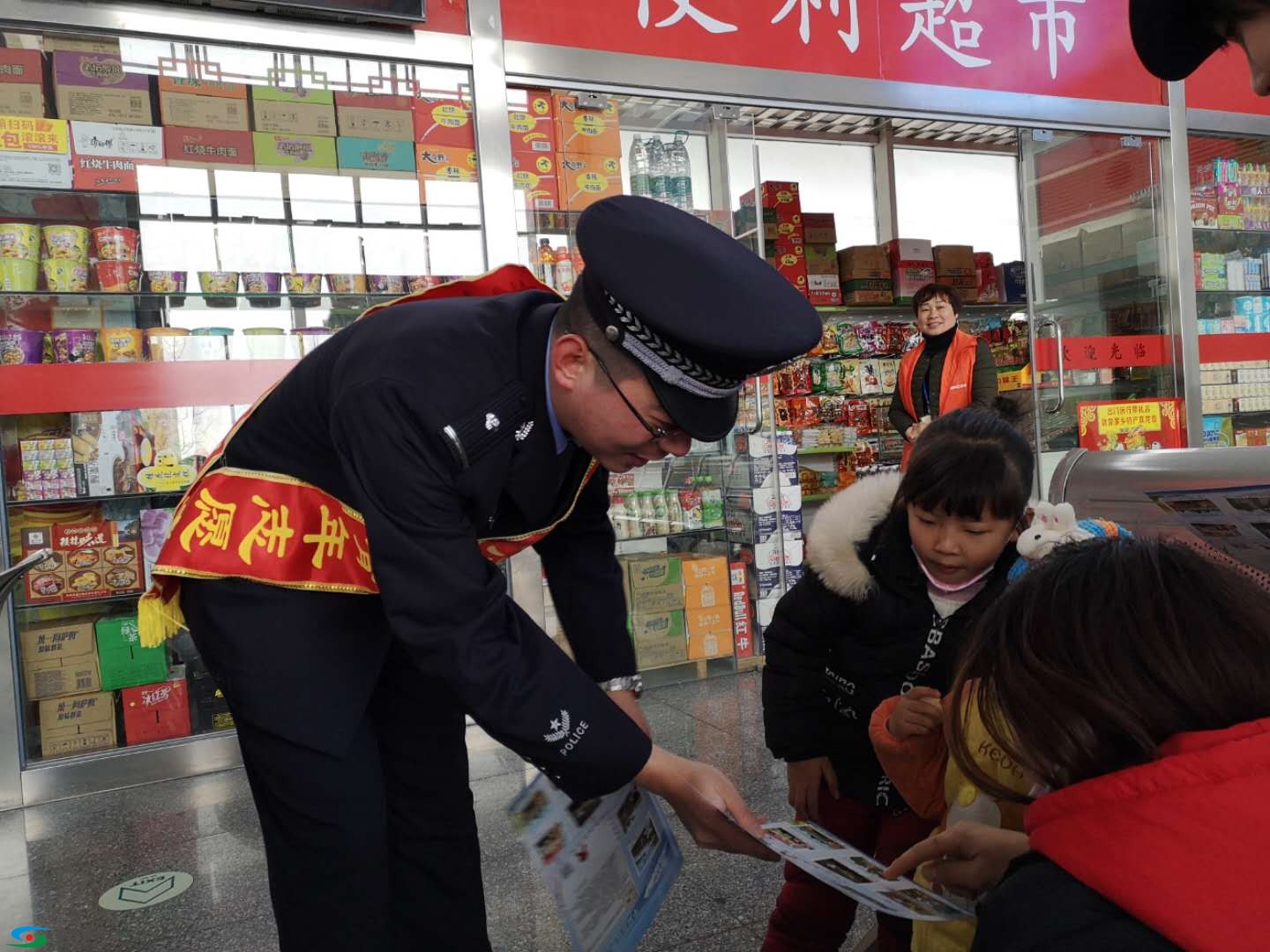 兴安站派出所开展“迎春运、保平安“活动 兴安,兴安站,派出,派出所,出所