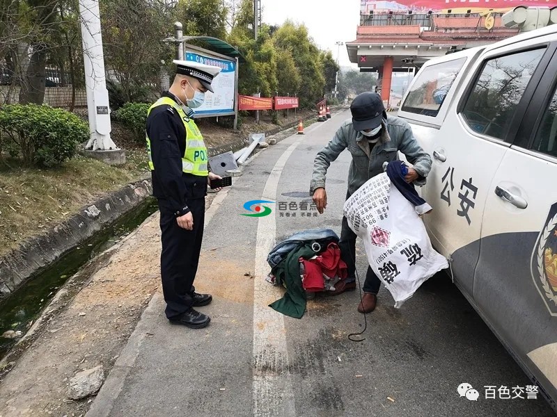 男子刑满释放流浪2个月找不到家 百色交警来帮忙 男子,释放,放流,流浪,2个