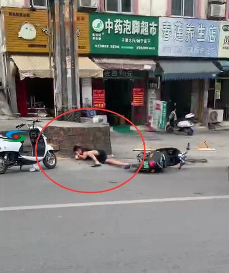 当街砍人？百色东合一路发生砍人事件了 当街,百色,东合,合一,一路