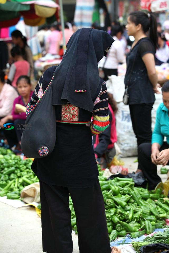 百色那坡百南乡妹子穿过老虎跳峡谷来到越南百省乡 百色,那坡,百南乡,南乡,妹子