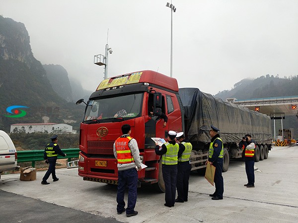 百色交警：科技发力助推高速公路交通管理转型升级 百色,交警,科技,发力,力助