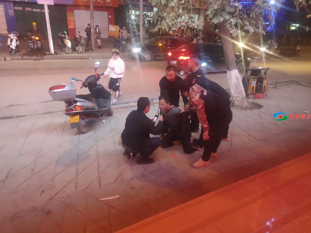 隆林警方抓获一名潜逃18年命案逃犯 隆林,林警,警方,抓获,一名