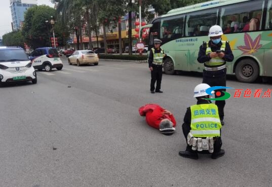 百色交警:温情小事，亦暖人心，您的“暖心”蜀黍持续在线 百色,交警,温情,小事,人心