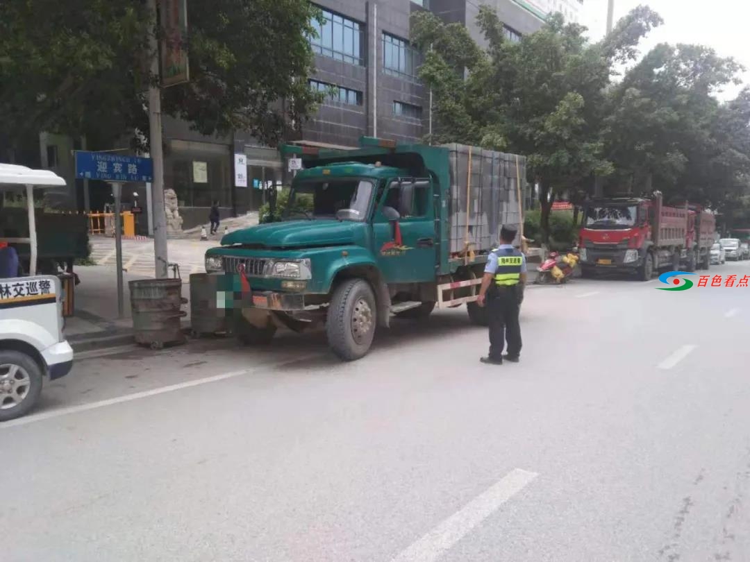 隆林开挂的农用车，居然这样拉水泥砖 隆林,林开,开挂,农用,用车