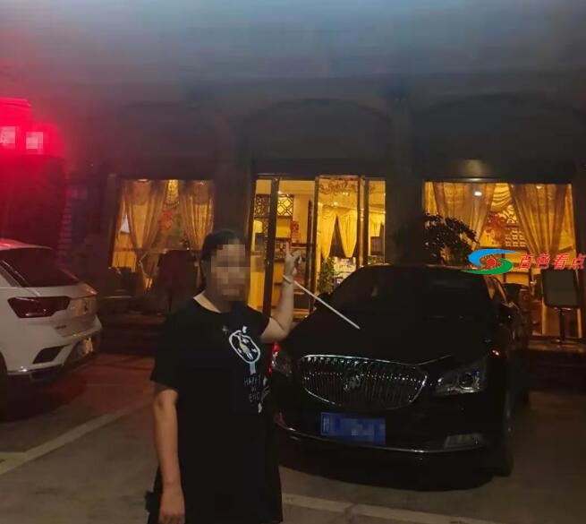 百色：右江警方突击桑拿按摩店 15名男女被连夜带走！ 百色,右江,警方,突击,桑拿