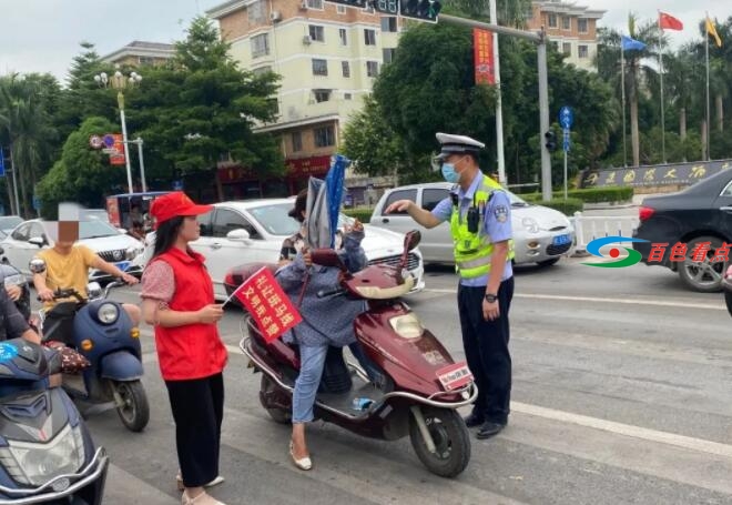 百色公安交警严查摩托车、电动车加装遮阳伞行为 百色,公安,公安交警,交警,严查