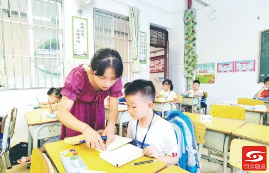 推动“双减”政策全面落地  百色各中小学校这样做很受欢迎 推动,政策,全面,落地,百色