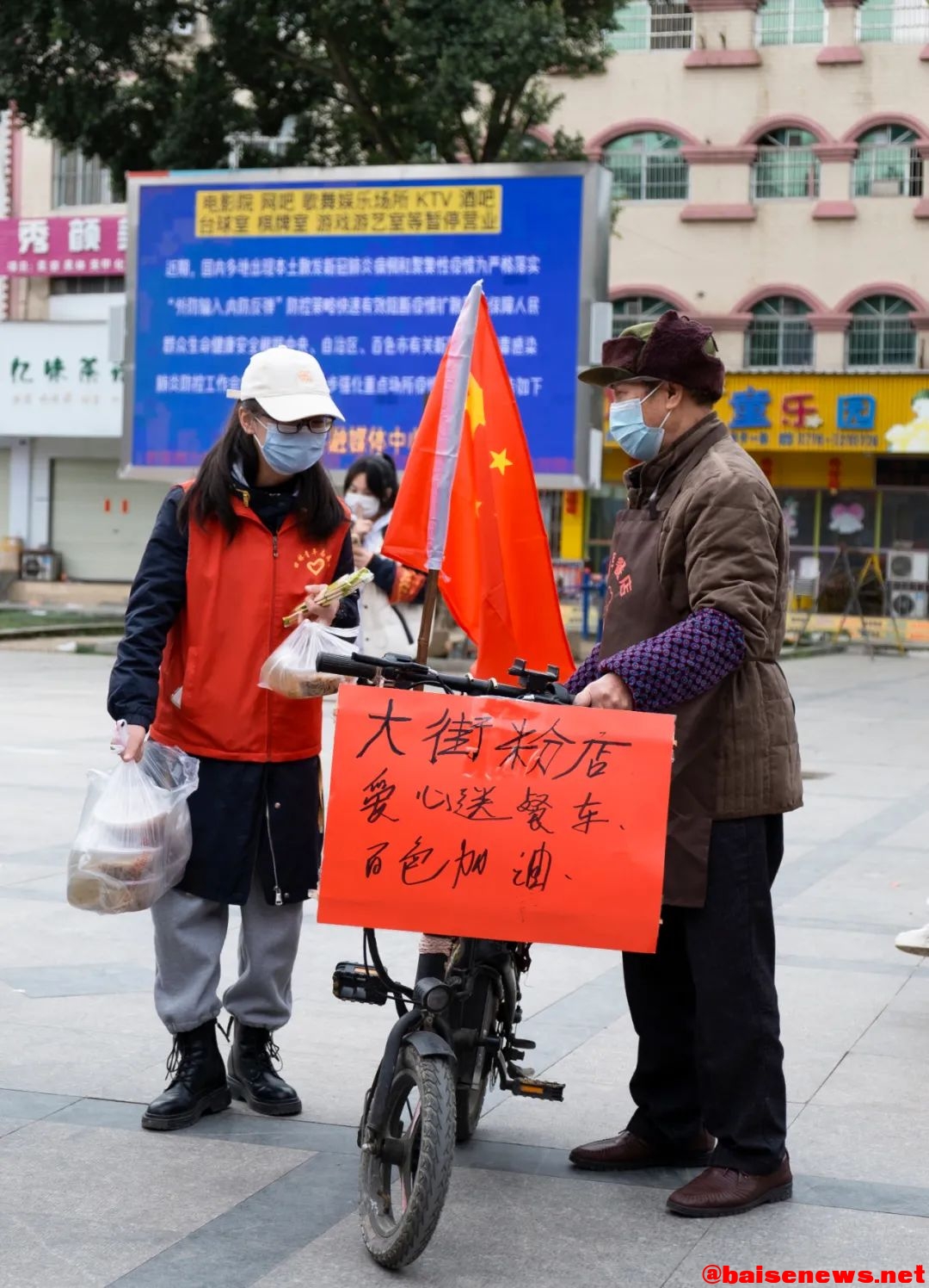 15张照片，定格百色抗疫感人瞬间→ 15,张照,照片,定格,百色