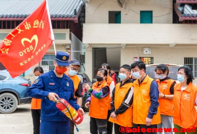 右江区消防救援大队开展“益耆消防” 精准护老志愿服务 右江,右江区,江区,消防,消防救援