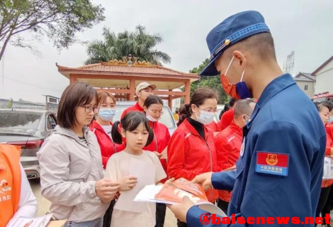 右江区消防救援大队开展“益耆消防” 精准护老志愿服务 右江,右江区,江区,消防,消防救援