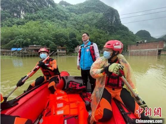 强降雨袭击！田东作登乡布洪屯被淹 强降雨,降雨,袭击,田东,被淹