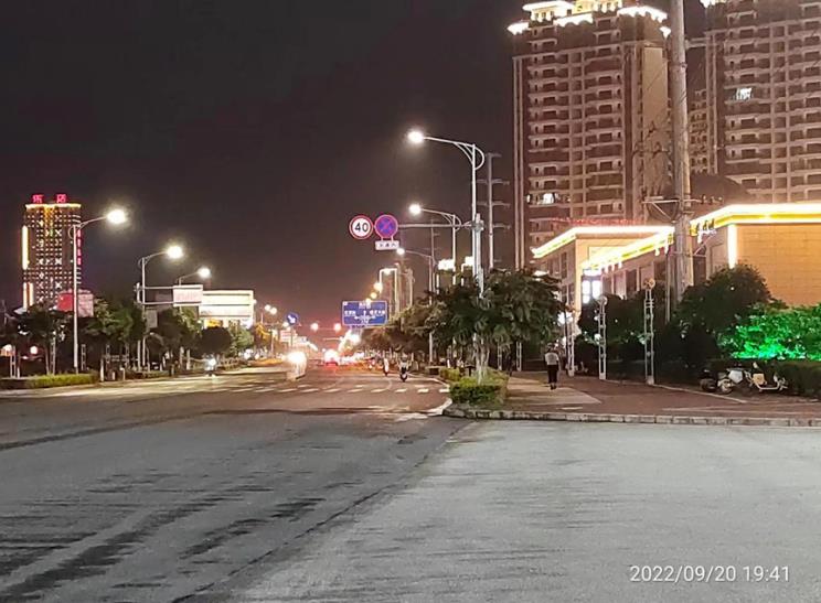 守护城市夜间路灯照明安全线 守护,城市,夜间,路灯,路灯照明