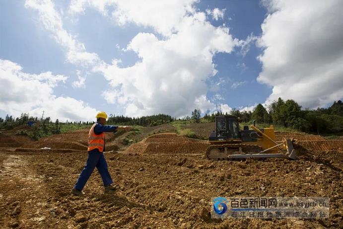 好消息！乐业至望谟高速公路首座隧道贯通啦 好消息,消息,乐业,望谟,高速