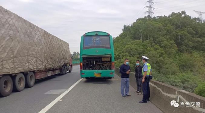 小事不小视！百色公安交警时刻在路上 小事,小视,百色,公安,公安交警