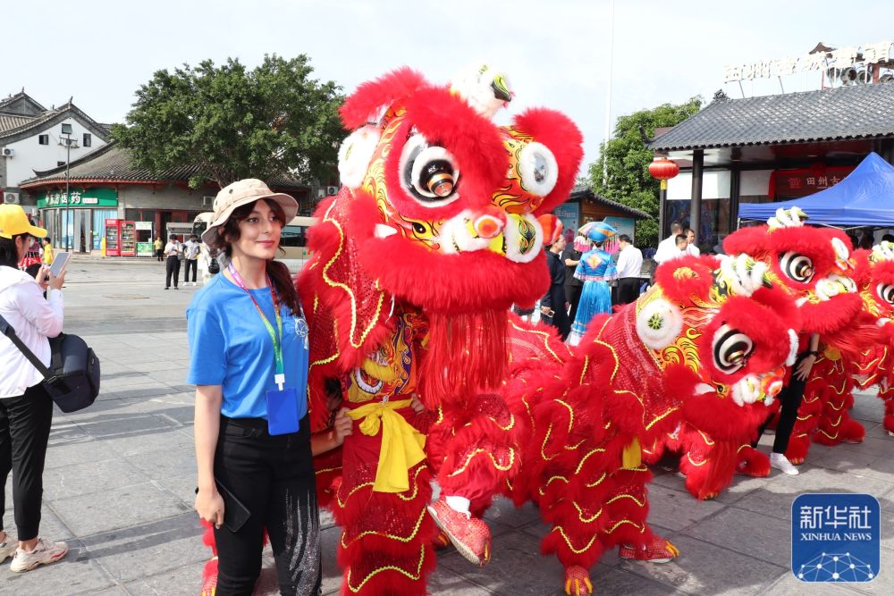 “汉语桥”学生体验中国民俗 选手,中国,百色,汉语