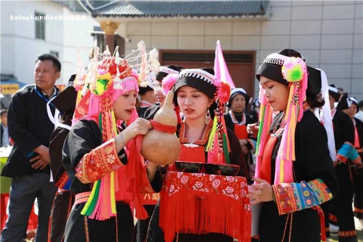 凌云百朝村：多彩活动展瑶乡魅力 民族,文艺,来客,表演,后的