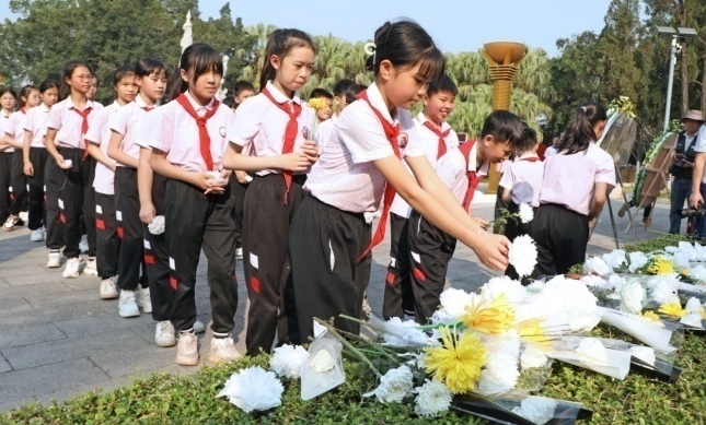 清明将至 广西百色举办青少年祭英烈活动 英烈,百色市,大家,百色,百色起义