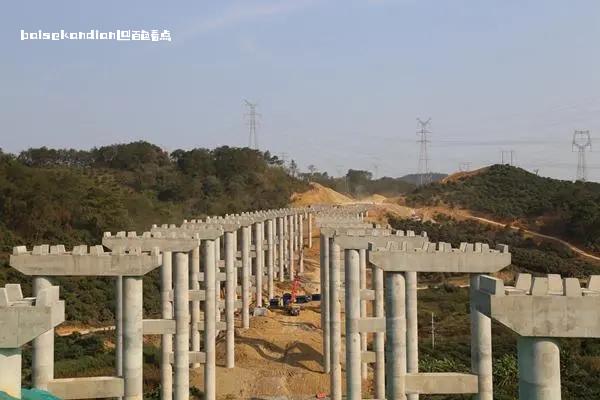 多方攻坚合力，加快推进百色北环线高速公路建设 建设,公司,村民,现场,百色市