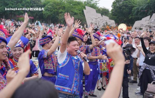 引万人涌入 首提根文旅 顺牌文化亮相百色三月三“新质”放歌 文旅,就是,出现,网红文,方式