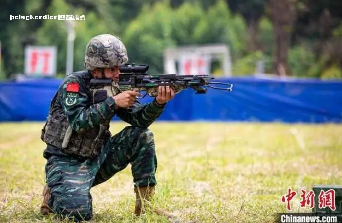 直击广西百色武警特战队员考核现场 训练,特战,考核,队员,支队